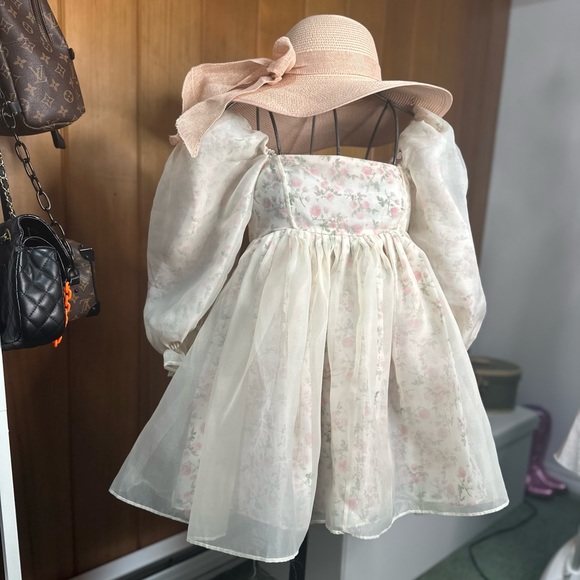 Beautiful, REVERSIBLE, summer picnic puff! - Picture 3 of 10